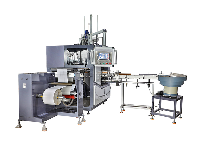 Glueless Adhesive Label 4 Shaft Turret Rewinder Rewinding Machine ملصق لاصق غامض 4 رمح إعادة الترجي